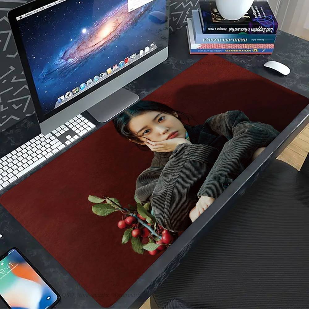 แผ่นรองเมาส์ IU ของดาราเกาหลี  - Esports Gaming Laptop บทวิจารณ์และราคา